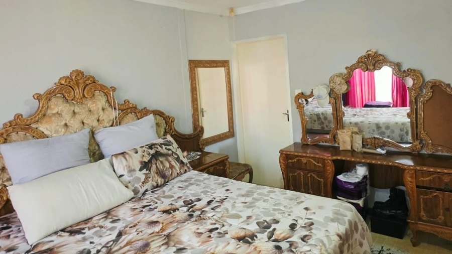 4 Bedroom Property for Sale in Tlhabane West North West